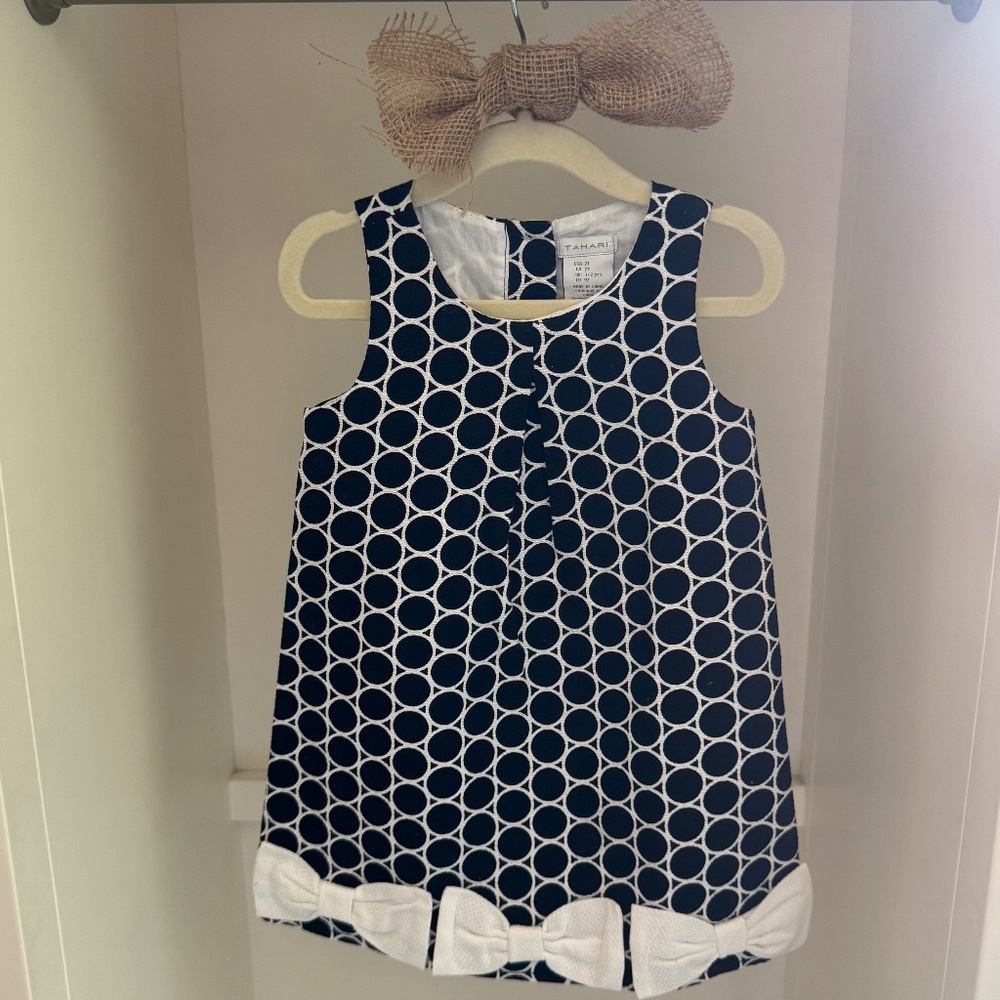 Elie Tahari Black + White Shift Dress, girls size 2t